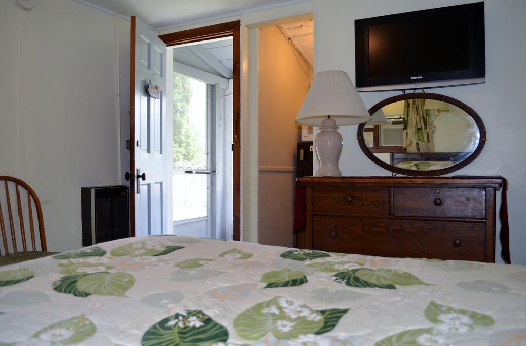 Chamber Lane Motel Round Lake 객실 사진